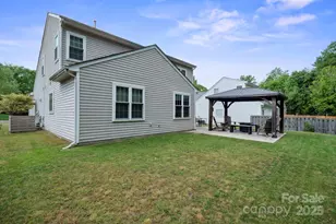 16337 Greybriar Forest Ln, Charlotte, NC 28278 - Photo 4