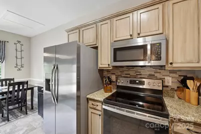 16337 Greybriar Forest Lane, Charlotte, NC 28278 - Photo 12