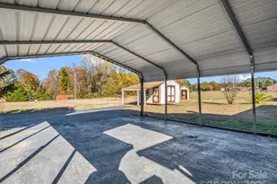 1778 Hwy 182 Hwy, Lincolnton, NC 28092 - Photo 32