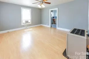 114 S Mitchell St, Rutherfordton, NC 28139 - Photo 16