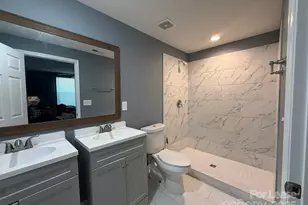 3216 Boyd St, Charlotte, NC 28208 - Photo 12