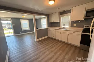 3216 Boyd St, Charlotte, NC 28208 - Photo 6