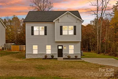 109 Titleist Drive, Statesville, NC 28677 - Photo 1