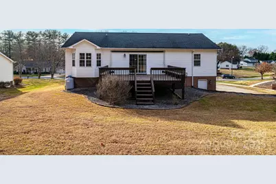 112 Meadowcreek Drive, Hudson, NC 28638 - Photo 6
