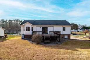 112 Meadowcreek Dr, Hudson, NC 28638 - Photo 6
