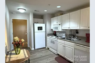 715 N Church Street #414, Charlotte, NC 28202 - Photo 2