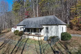 478 Foxwood Dr, Marion, NC 28752 - Photo 2