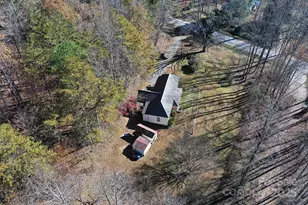 478 Foxwood Dr, Marion, NC 28752 - Photo 10