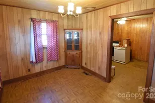 810 Neal Hawkins Rd, Gastonia, NC 28056 - Photo 14