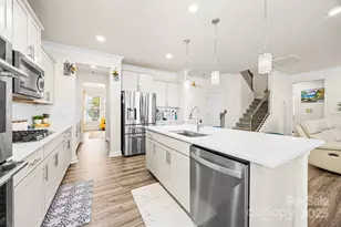 9104 Vecchio Dr, Fort Mill, SC 29707 - Photo 10