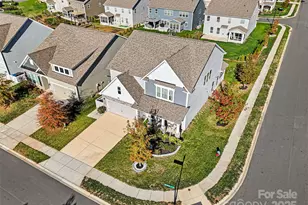 9104 Vecchio Dr, Fort Mill, SC 29707 - Photo 38