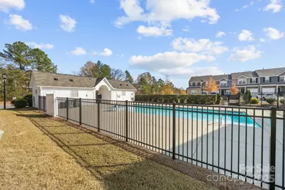 15217 Wrights Crossing Drive, Charlotte, NC 28278 - Photo 26