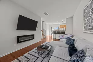 15217 Wrights Crossing Dr, Charlotte, NC 28278 - Photo 4