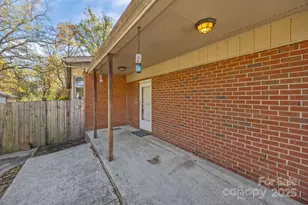 624 Patricia Ave, Harrisburg, NC 28075 - Photo 16