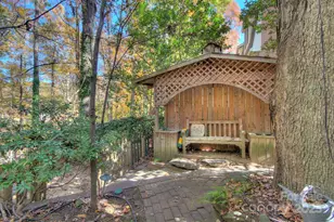 1360 Betsy Dr, Charlotte, NC 28211 - Photo 36