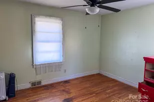 271 Sunny Brook Dr, Spruce Pine, NC 28777 - Photo 10