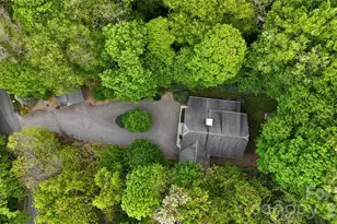905 Old Fiddle Rd, Waynesville, NC 28786 - Photo 32