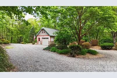905 Old Fiddle Road, Waynesville, NC 28786 - Photo 2