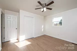 731 7th Ave Ct SE, Hickory, NC 28602 - Photo 10