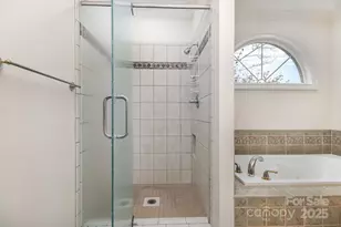 3646 Hogan Ct NE, Conover, NC 28613 - Photo 16