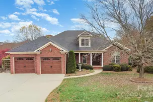 3646 Hogan Ct NE, Conover, NC 28613 - Photo 2