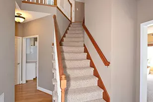 518 30th Ave Cir NE, Hickory, NC 28601 - Photo 8