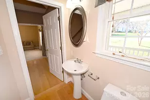 518 30th Ave Cir NE, Hickory, NC 28601 - Photo 20