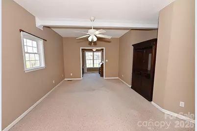 518 30th Avenue Circle NE, Hickory, NC 28601 - Photo 10