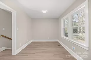 4035 Sheffield Dr, Charlotte, NC 28205 - Photo 6