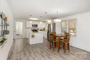 21 Walker Street Ext., Columbus, NC 28722 - Photo 8