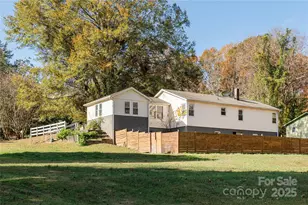 21 Walker Street Ext., Columbus, NC 28722 - Photo 26