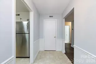 8410 Ramath Dr, Charlotte, NC 28211 - Photo 10