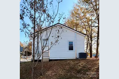 638 E Main Street, Spindale, NC 28160 - Photo 4