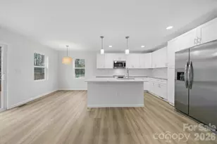 116 39th Ave Ct NW, Hickory, NC 28601 - Photo 12