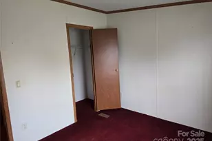 125 Chesapeake Dr, Salisbury, NC 28147 - Photo 8