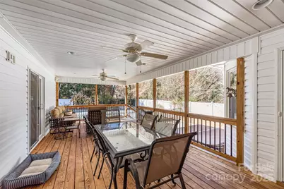 300 Gloucestershire Road, Winston Salem, NC 27104 - Photo 30