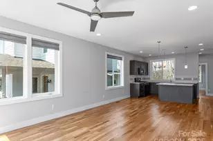 27 Mauricet Ln, Asheville, NC 28806 - Photo 10