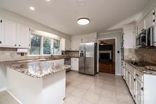 710 4th Ave NE, Conover, NC 28613 - Photo 8