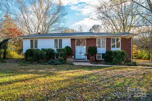 357 Birch Cir Dr, Hudson, NC 28638 - Photo 1