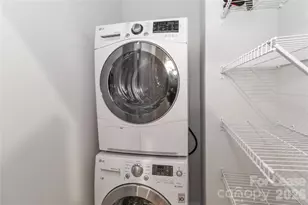 5038 Springarn Ct, Charlotte, NC 28208 - Photo 30