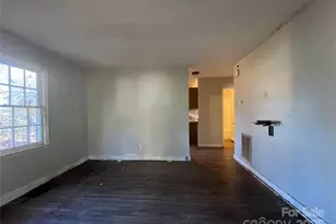 1828 Maribel Ave, Charlotte, NC 28216 - Photo 2