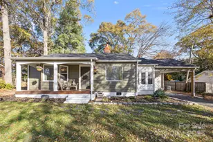 504 W Church St, Dallas, NC 28034 - Photo 2