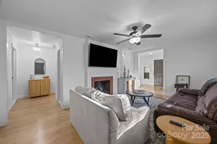 504 W Church St, Dallas, NC 28034 - Photo 12