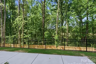 1526 Lithium Ln, Charlotte, NC 28211 - Photo 2