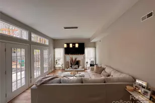 2913 Summerland Dr, Charlotte, NC 28105 - Photo 16