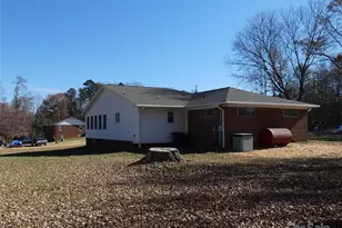 150 Fonda Rd, Statesville, NC 28677 - Photo 22