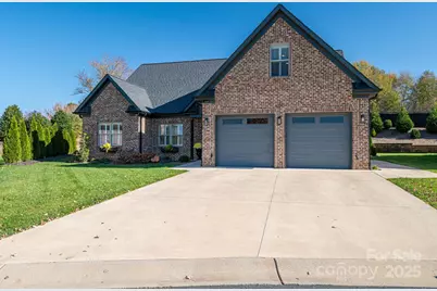 4290 Holly Circle NE, Conover, NC 28613 - Photo 4