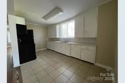 103 Falls Street, Kings Mountain, NC 28086 - Photo 4