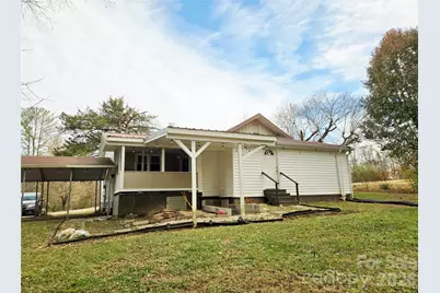 811 Sulphur Springs Road, Hiddenite, NC 28636 - Photo 2