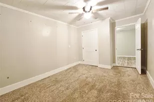 811 Sulphur Springs Rd, Hiddenite, NC 28636 - Photo 10